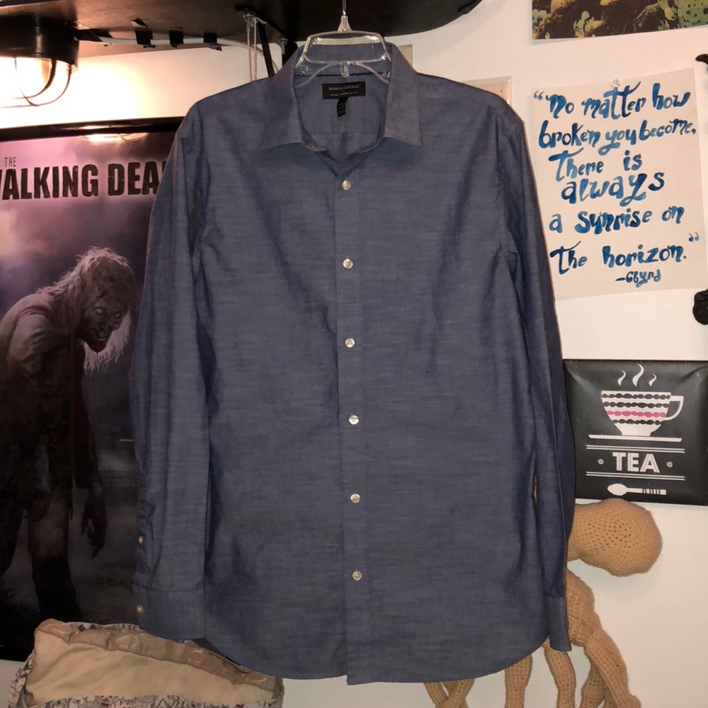 Banana Republic button up dress shirt